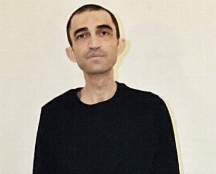 %30 çalışan tek böbrek ile yaşamını sürdürmeye çalışan Mehmet Parlak, Sincan Cezaevi’nde

41 kiloya düşen KHK’lı Zabıt Katibi Parlak’ın infazı acilen ertelenmeli.

SincanCİKte HakİhlalleriVar