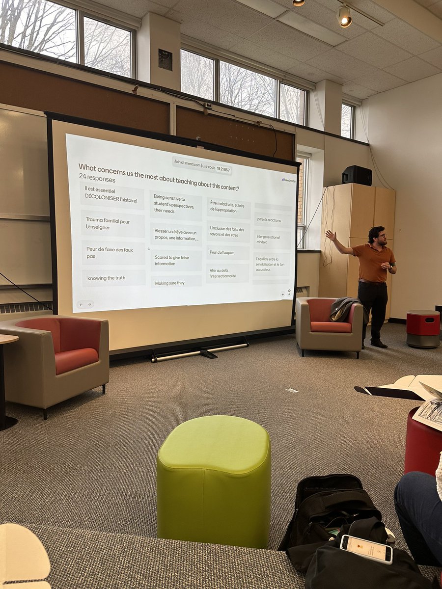schelize's tweet photo. Formation aux délégués de l’éducation autochtone avec Christopher Britt.
Très heureuse d’apprendre que l’ouvrage Secret Path sera traduit en français.
#CECCE #ReconciliACTION #DoSomething @downiewenjack https://t.co/85i59Hvy6M