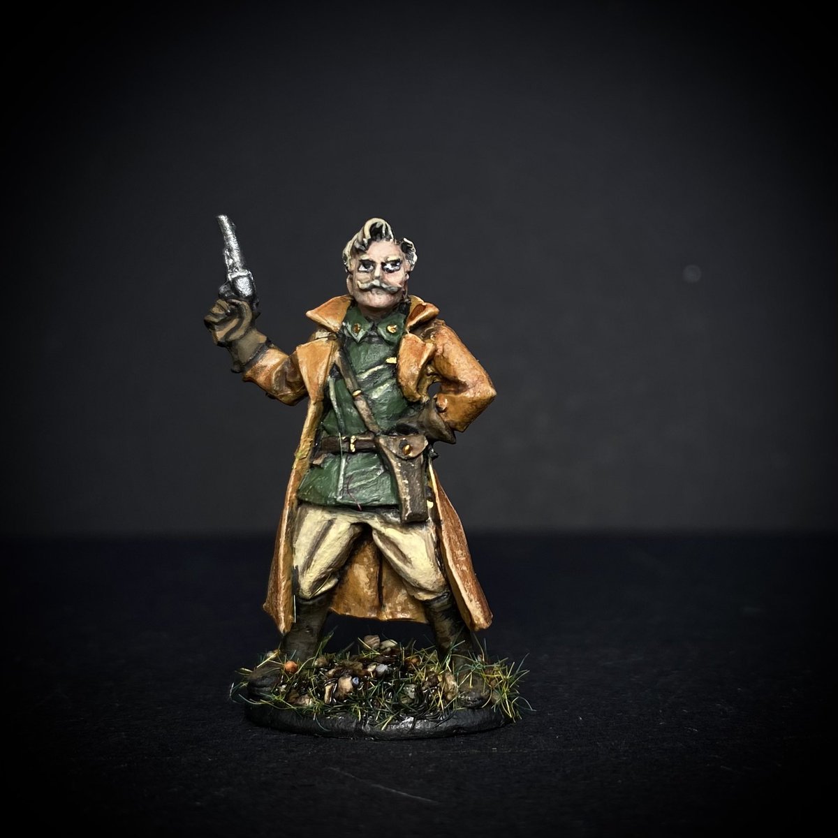 MightyLGames's tweet photo. Mrs MLG has painted Squadron Commander the Lord Flashheart , all together now… Woof!
#paintedminiatures @WargamesIll #miniatures #blackadder #lordflashheart https://t.co/fjGipG66Di