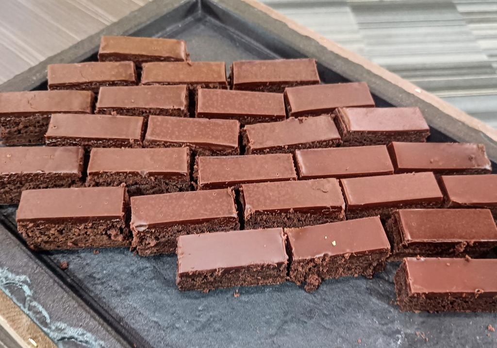 SaraKES (@sarakes) on Twitter photo Bookending the fabulous IHI conference with two walls: 1) pledging to create a culture of improvement and 2) pledging not to eat any more brownies! <a href="/QualityForum/">Quality Forum</a> @jenni_guest1 <a href="/jake__wilko/">Jake Wilkins</a> <a href="/katepryde/">kate pryde๐</a> <a href="/OUHospitals/">OUH</a> <a href="/uhs/">uhs</a>
<a href="/UHSimprove/">UHS Transformation Team</a> #Quality2024 Bookending the fabulous IHI conference with two walls: 1) pledging to create a culture of improvement and 2) pledging not to eat any more brownies! <a href="/QualityForum/">Quality Forum</a> @jenni_guest1 <a href="/jake__wilko/">Jake Wilkins</a> <a href="/katepryde/">kate pryde๐</a> <a href="/OUHospitals/">OUH</a> <a href="/uhs/">uhs</a>
<a href="/UHSimprove/">UHS Transformation Team</a> #Quality2024