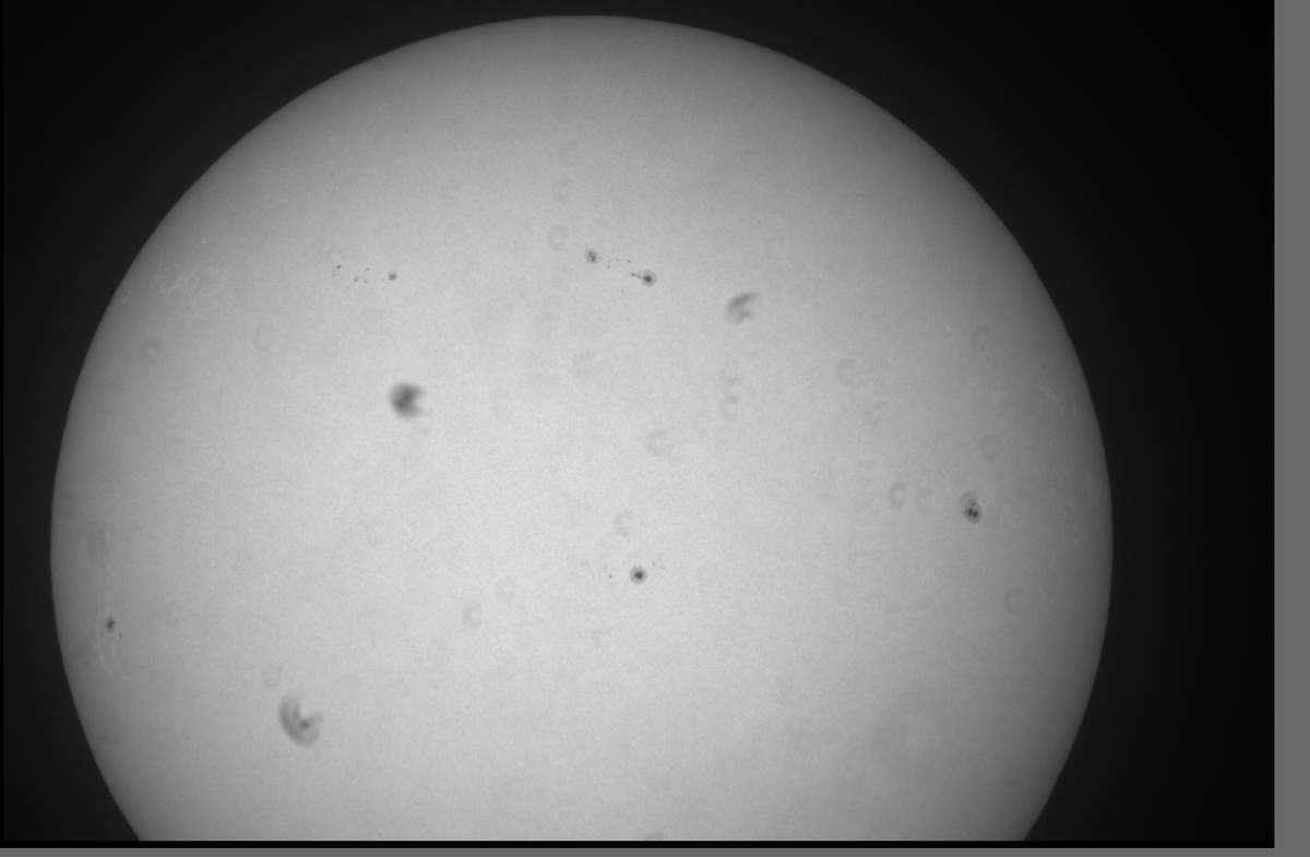 The sun has more spot than I was expecting.... time to clean the sensor :-)