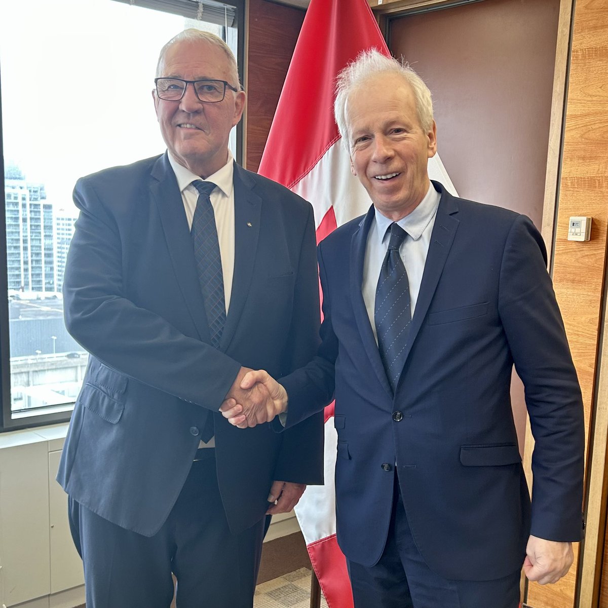 Today, I met with @AmbStephaneDion to discuss Our North, Strong and Free: A Renewed Vision for Canada’s Defence. Through this policy update, we’re investing in our defence industry, supporting Ukraine for the long-term, and reaffirming Canada’s commitment to our @NATO Allies.