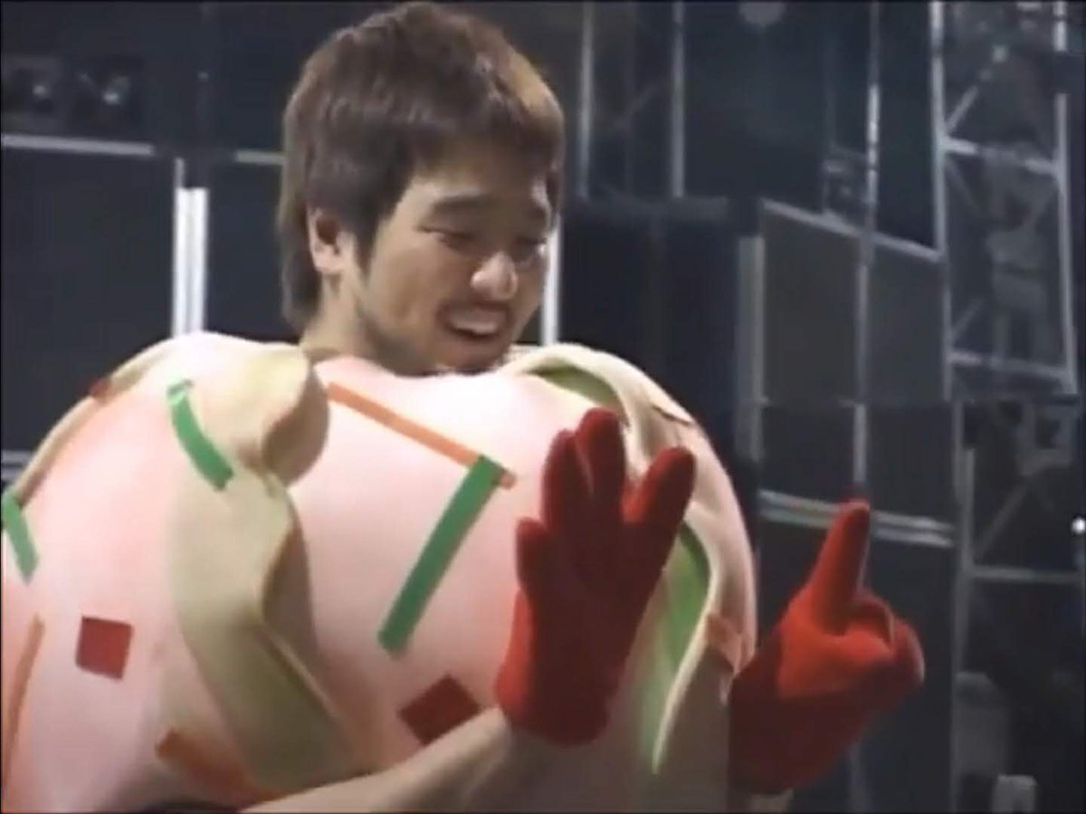 다섯만 좋아하는 우리 털보 보구싶다.🫶