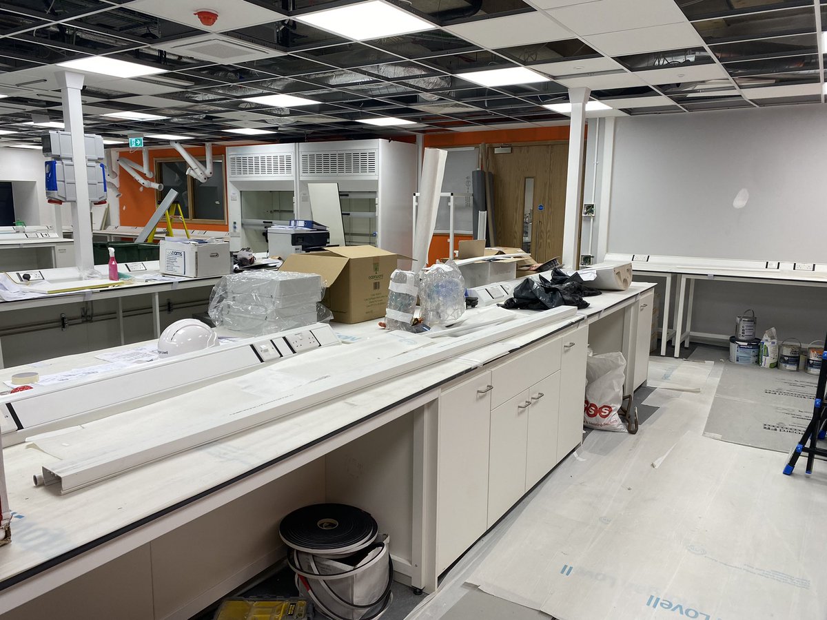 SCCESurrey's tweet photo. The refurbishments for the new energy research lab continue at pace. Look at the size of the ducting!! https://t.co/UUFpRUXfe0
