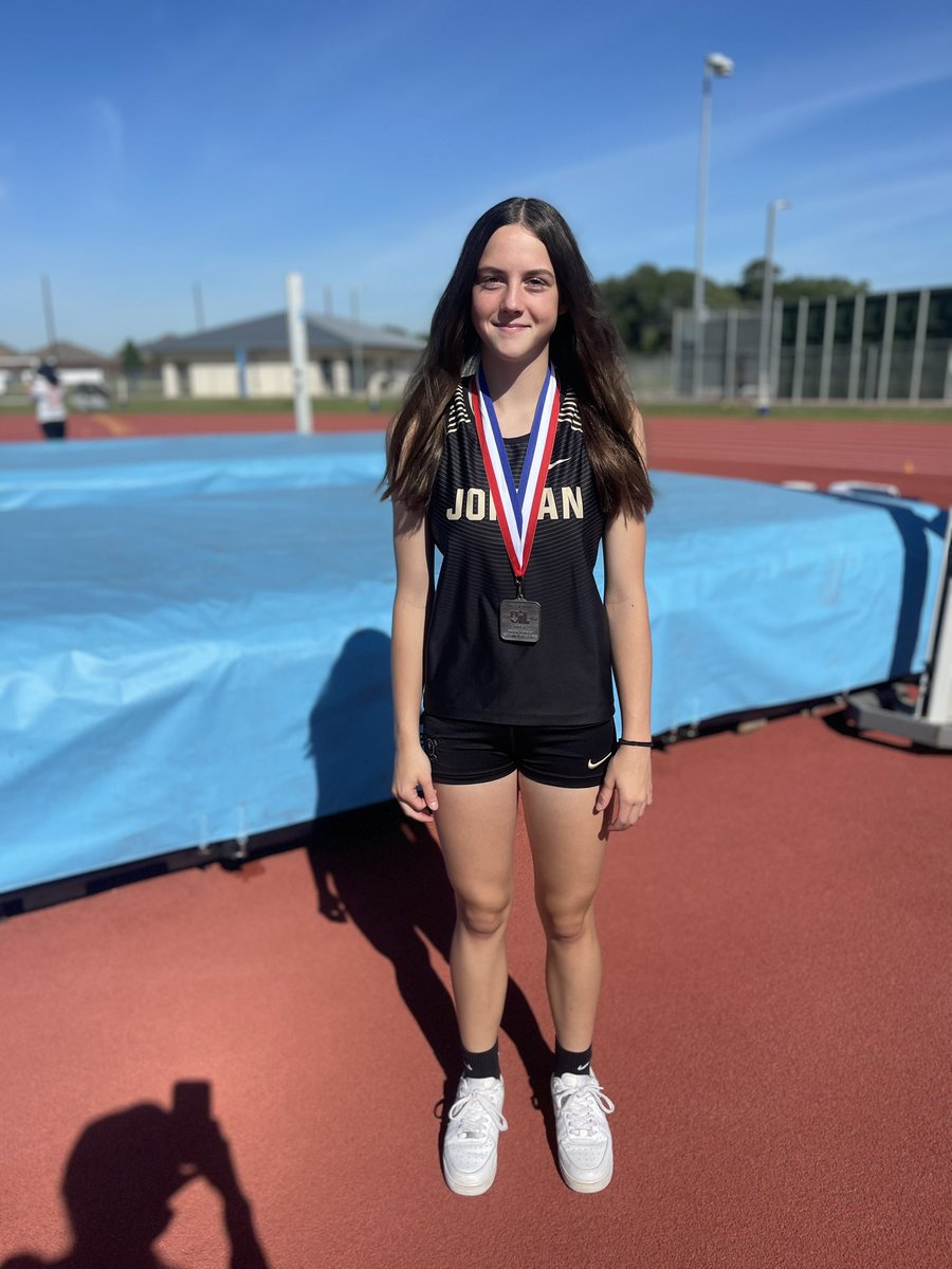Jordan XC-Track tweet media
