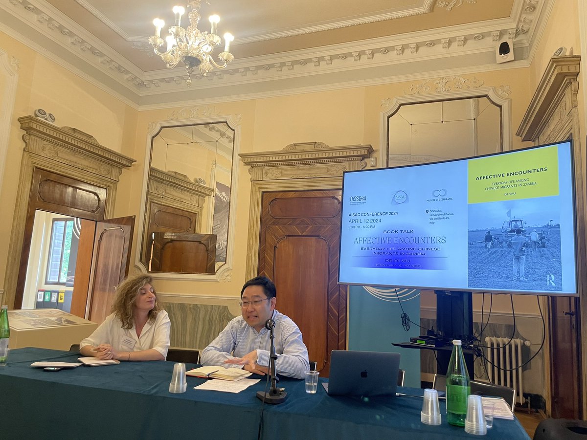 Elisa Gambino (@drelisagambino) on Twitter photo Book Talk by Di Wu on his book “Affective Encounters: everyday life among Chinese migrants in Zambia” starting now! <a href="/AISAfricaCina/">Associazione Italiana Studi Africa-Cina</a>
moderated by <a href="/cosfranceschini/">Costanza Franceschini</a> Book Talk by Di Wu on his book “Affective Encounters: everyday life among Chinese migrants in Zambia” starting now! <a href="/AISAfricaCina/">Associazione Italiana Studi Africa-Cina</a>
moderated by <a href="/cosfranceschini/">Costanza Franceschini</a>