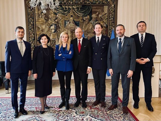 This week we hosted in Stockholm Deputy FM @WTBartoszewski along with the delegation of @WarsawForum. The meetings held with representatives of the Swedish administration, this year's partner of the #WSF2024, reaffirmed our shared 🇵🇱🇸🇪 perspective on security issues.