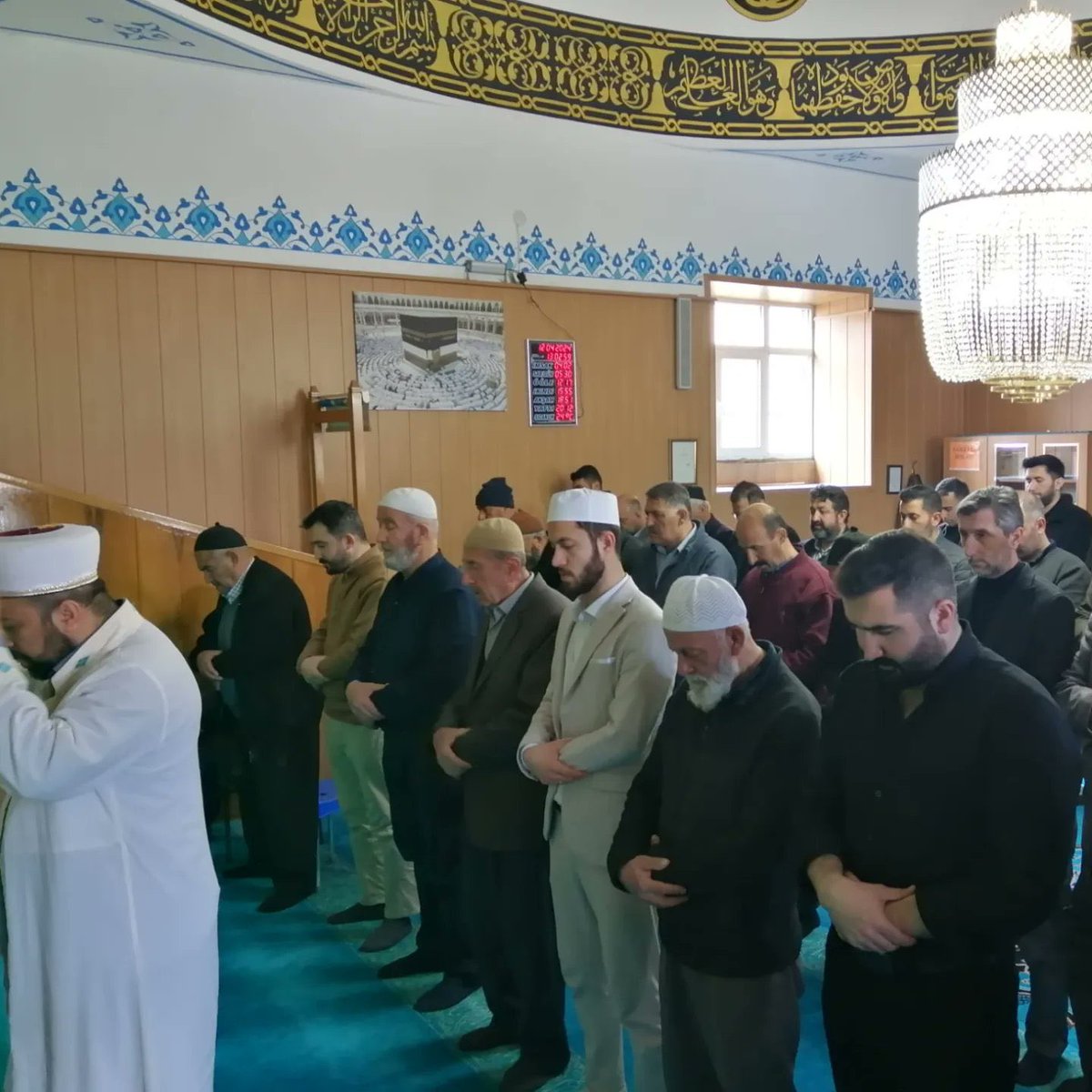 agdbitlis's tweet image. Kudüs ve Gazze İçin Gıyabi Cenaze Namazı ve Bayramlaşma Programı
 
📍Fatih  Camii Merkez

#YürüİzzetiniKuşan 
#İslamKardeşliktir
#RamazanKardeşliktir