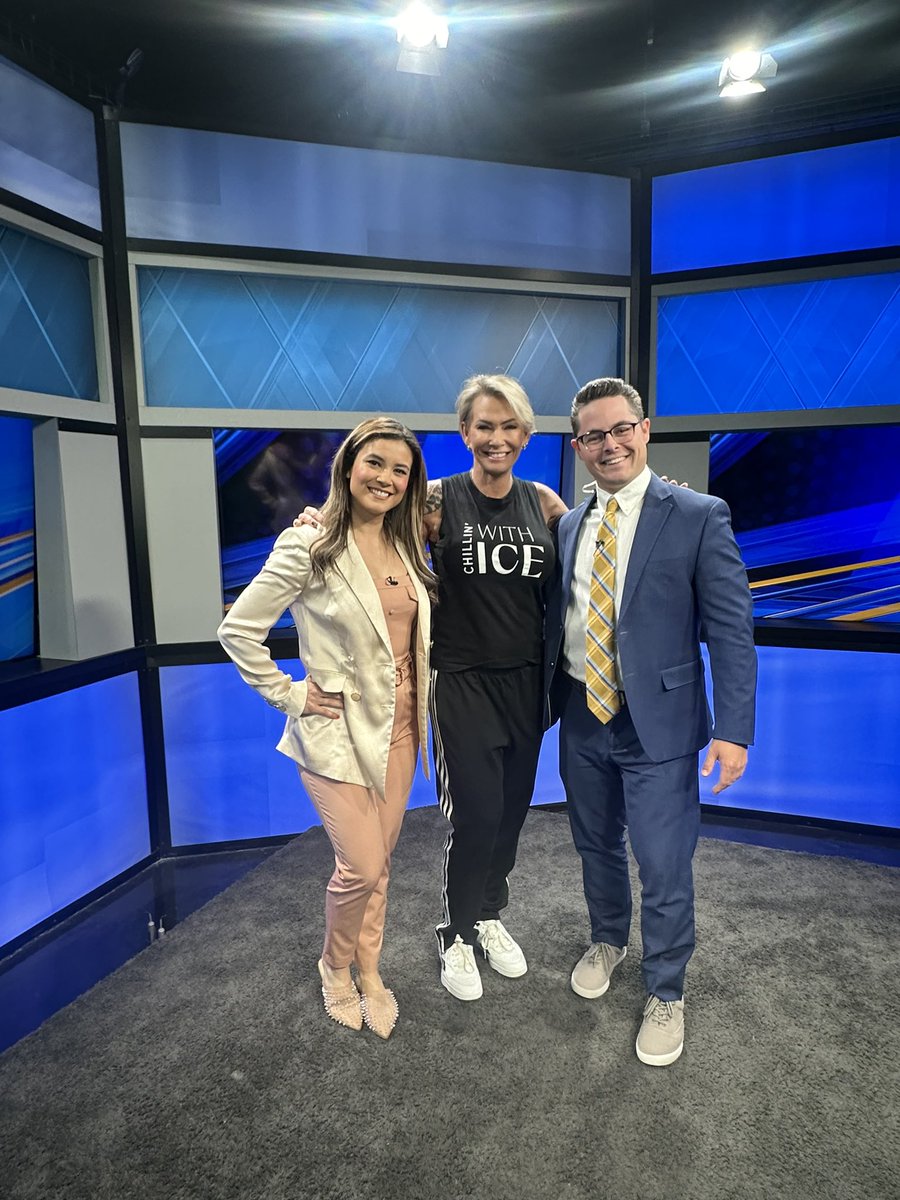 JasmineKTSM's tweet photo. It was a pleasure to have had former American Gladiator @LoriFetrick in studio this morning! 💪🏼 One of many reasons why we enjoy working in the morning show @KTSMtv 🏋🏼‍♀️#americangladiator ❤️🤍💙 https://t.co/52keUV38q8
