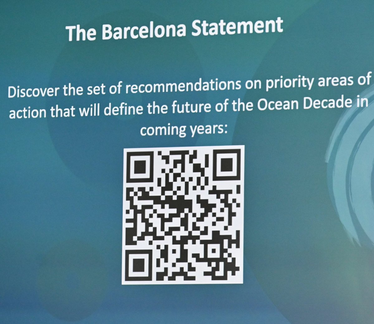 As we end the @UNOceanDecade Barcelona conference, @IocUnesco Executive Secretary Vidar Helgesen launches the #BarcelonaStatement that summarises what has been learned, and actions to follow. oceanexpert.org/document/34098