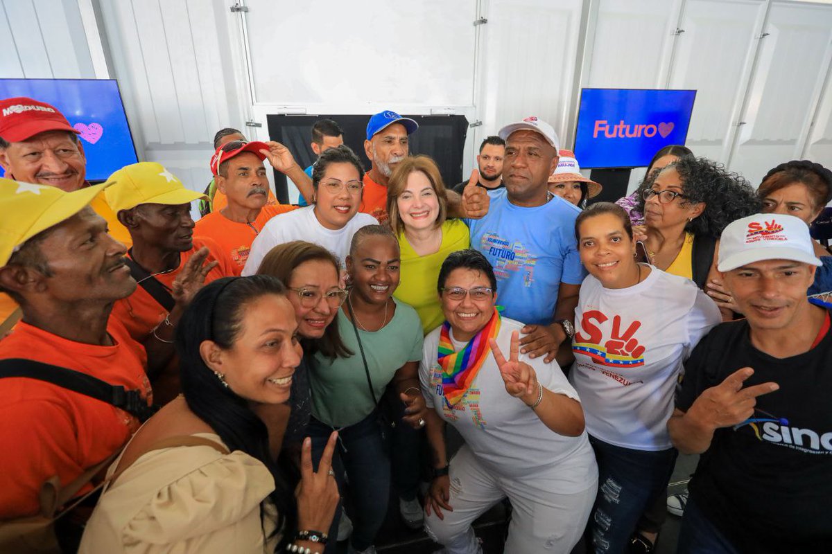 #12Abr | En el evento, los participantes consolidan la agenda de trabajo que guiará el camino de bienestar y paz de la Patria. #VenezuelaValiente