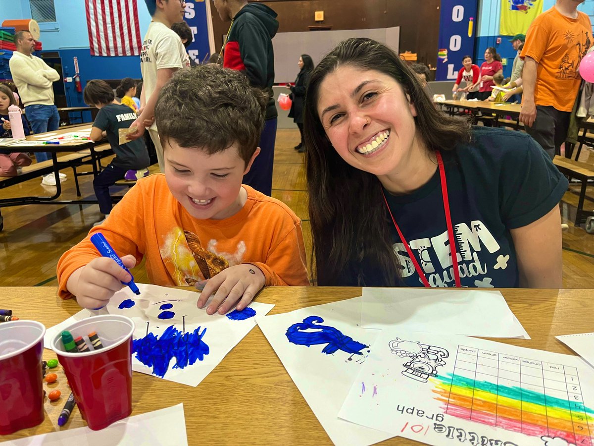 STEM night was a blast💥 <a href="/MsBraca/">Ms. Braca</a>