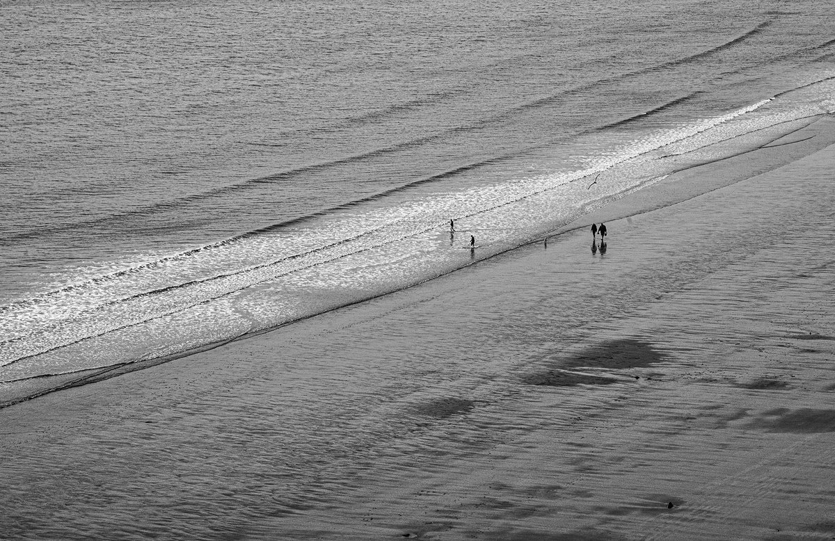 andyradka's tweet photo. Filey Bay - in N. Yorkshire #yorkshireinblackandwhite #Yorkshire #blackandwhitephotos #blackandwhitephotography #BWPMag #NorthYorkMoors #ForestryEngland #NorthYorkshire #LightintheForest #Filey #FileyBrigg #FileyBay https://t.co/6LE8nckI3F