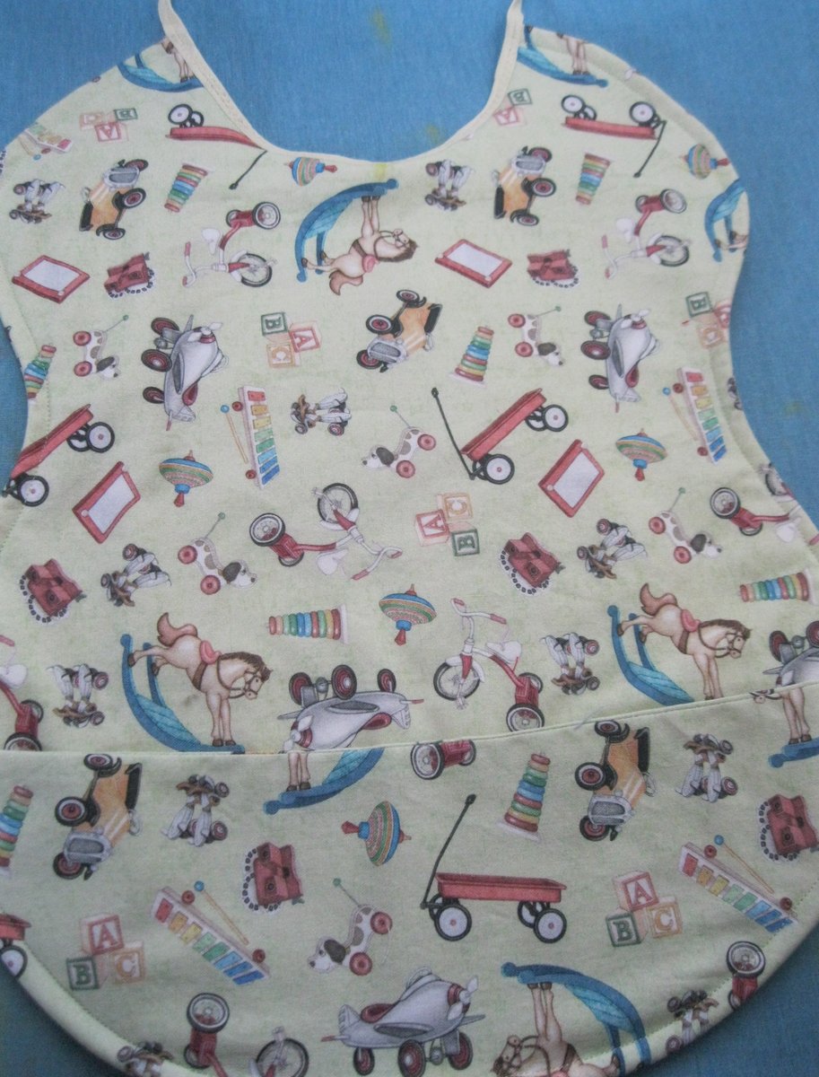 Toddler bibs, baby bibs, adult bibs, clothing protectors. $1 per item sold donated to #foodpantry. Check out Regency Style by Susana #Etsyseller ow.ly/Zw5Q30szW24