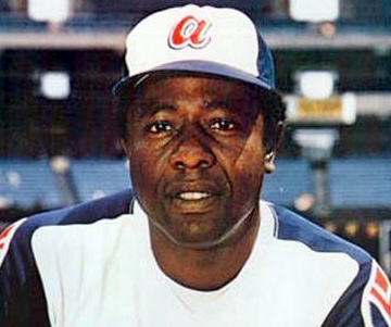 Celebrating 50 years since Hank Aaron's historic baseball record, the National Baseball Hall of Fame plans to unveil a bronze statue of Aaron on May 23. The tribute honors Aaron's significant contributions to baseball and society. ow.ly/Eyb450Rf9pJ