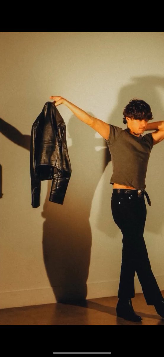 stybradley's tweet photo. i think im unwell https://t.co/Sn7vuxOOtd