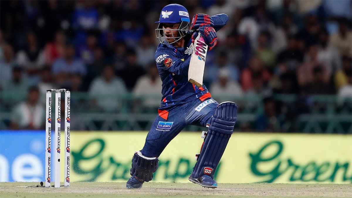 #IPL2024 #LSGvDC | Match 26 Innings Break! IPL 2024: Ayush Badoni (55*) leads fightback as Lucknow Super Giants post 167/7 against Delhi Capitals Follow Live: toi.in/xR1smb