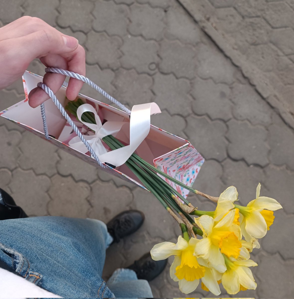 cupiexx's tweet photo. Сьогодні вперше отримала подарунок від щасливої пацієнтки
Це ну дуже мило! https://t.co/vxIbaGMEoa