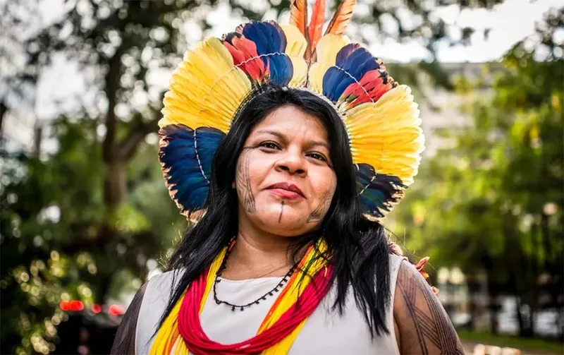 Governo deve regularizar seis novas terras indígenas em abril, anuncia ministra

Sonia Guajajara reconheceu 'passivo muito grande' nas demarcações em meio a cobranças do movimento indígena
@murilopajolla is.gd/Ts74TU
#Povosindigenas