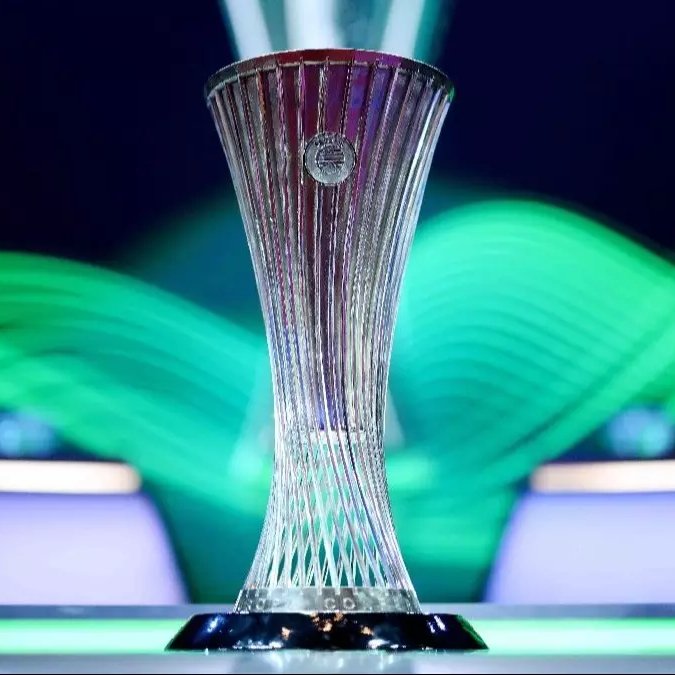 UEFA Konferans Ligi'nde güncel şampiyonluk ihtimalleri. (Euro Club Index) 1- Aston Villa - %32.2 2- Fiorentina - %19.3 3- Club Brugge - %12.5 4- Fenerbahçe - %11 5- Lille - %10 6- Olympiakos - %6.9 7- Viktoria Plzen - %4.1 8- PAOK - %4.1