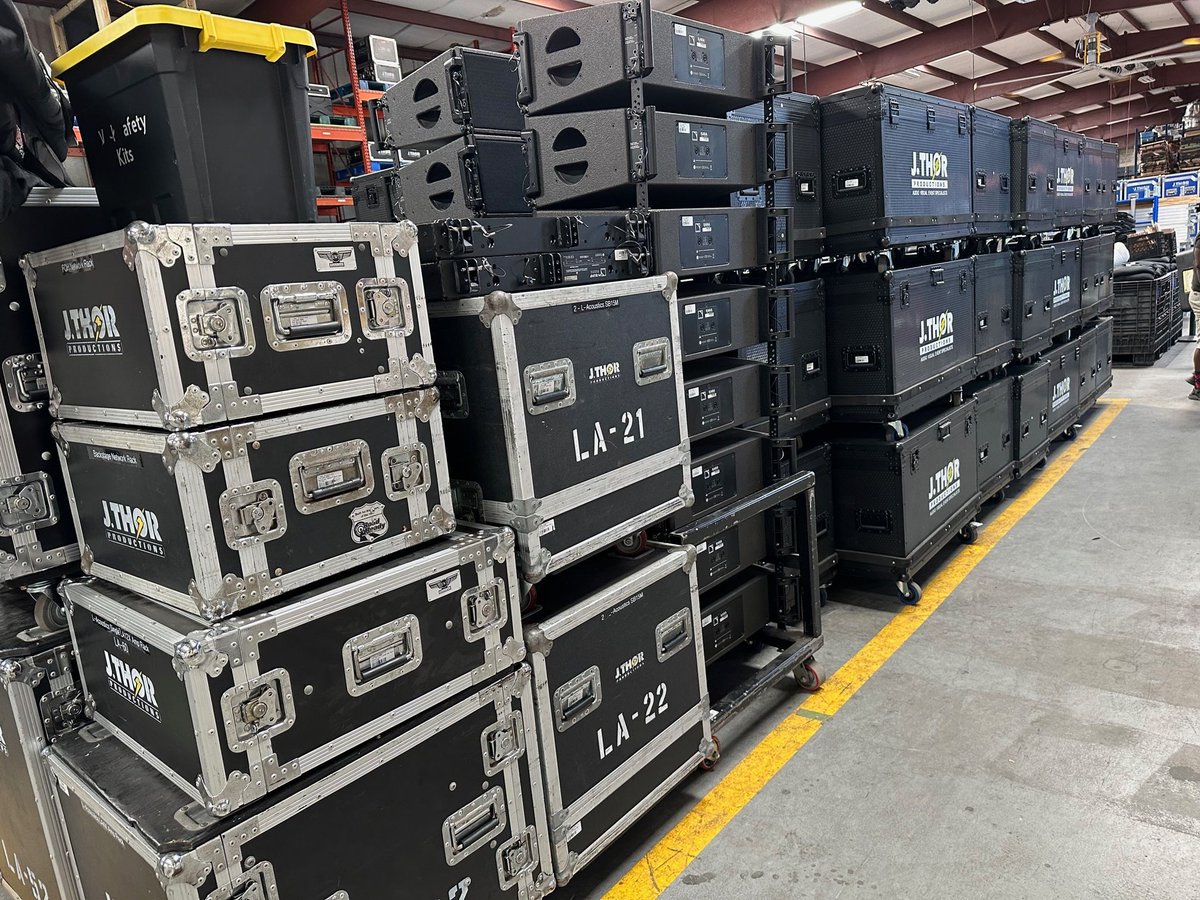 JThorProduction's tweet photo. Ready to roll! 🚚💨 Six 53' trucks gearing up to hit the road come Monday. Farewell clutter, hello spacious floor! #EventPrep #LogisticsLife https://t.co/g9x7YxrxAy