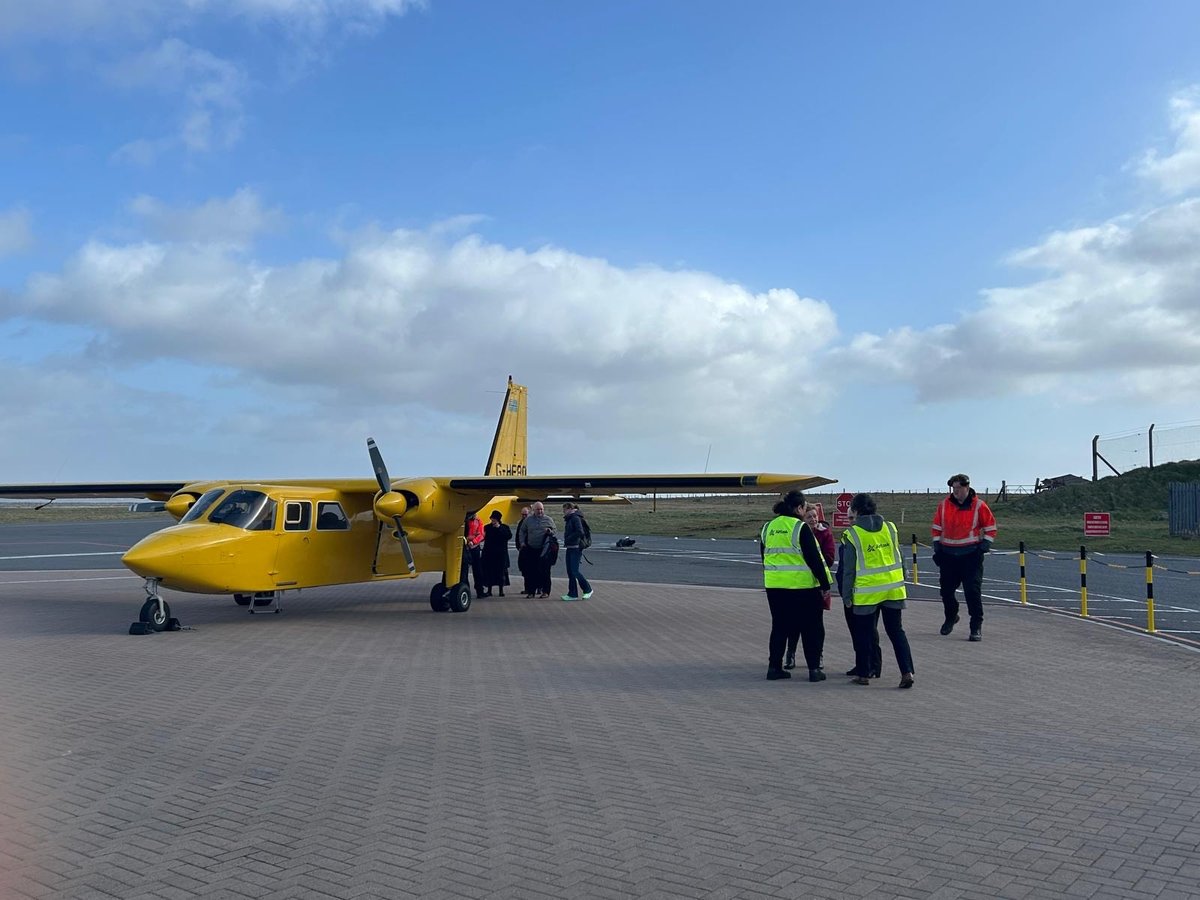 🎉Hebridean Air Services inaugural Stornoway-Benbecula flight took off today!

Today marks the start of more than a new flight service; it's the start of a journey connecting communities. Thanks to the incredible teams making it possible!

Book now: bookhebridean.co.uk