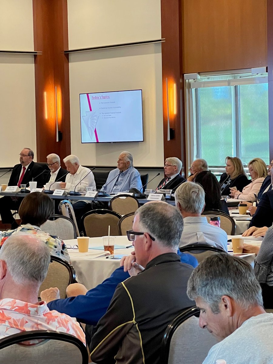 Thank you to everyone who joined us for the #IndianWells City Council, Housing Authority and @IndianWellsGoRe's joint strategic planning session last week! 

Stay tuned for updates: bit.ly/3U0lhMk