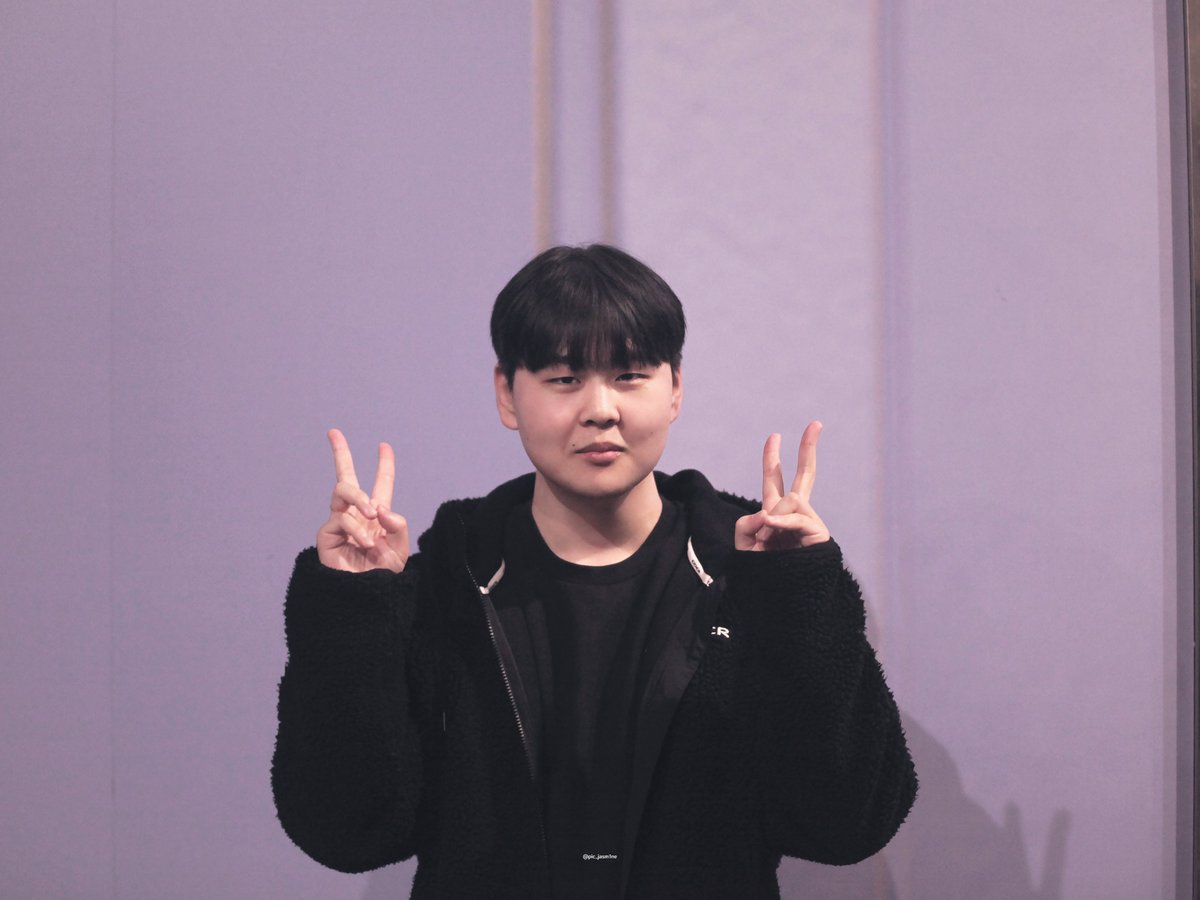 스민📷 tweet media