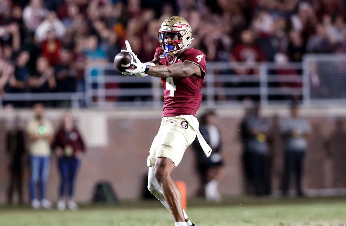 Blessed to receive an offer from Florida State! @FSUFootball #GoNoles @LaSalleFball @TorreySmithWR @Coach_Norvell @psurtain23 @RivalsFriedman @EdOBrienCFB @ChadSimmons_ @BrianDohn247 @MohrRecruiting @adamgorney