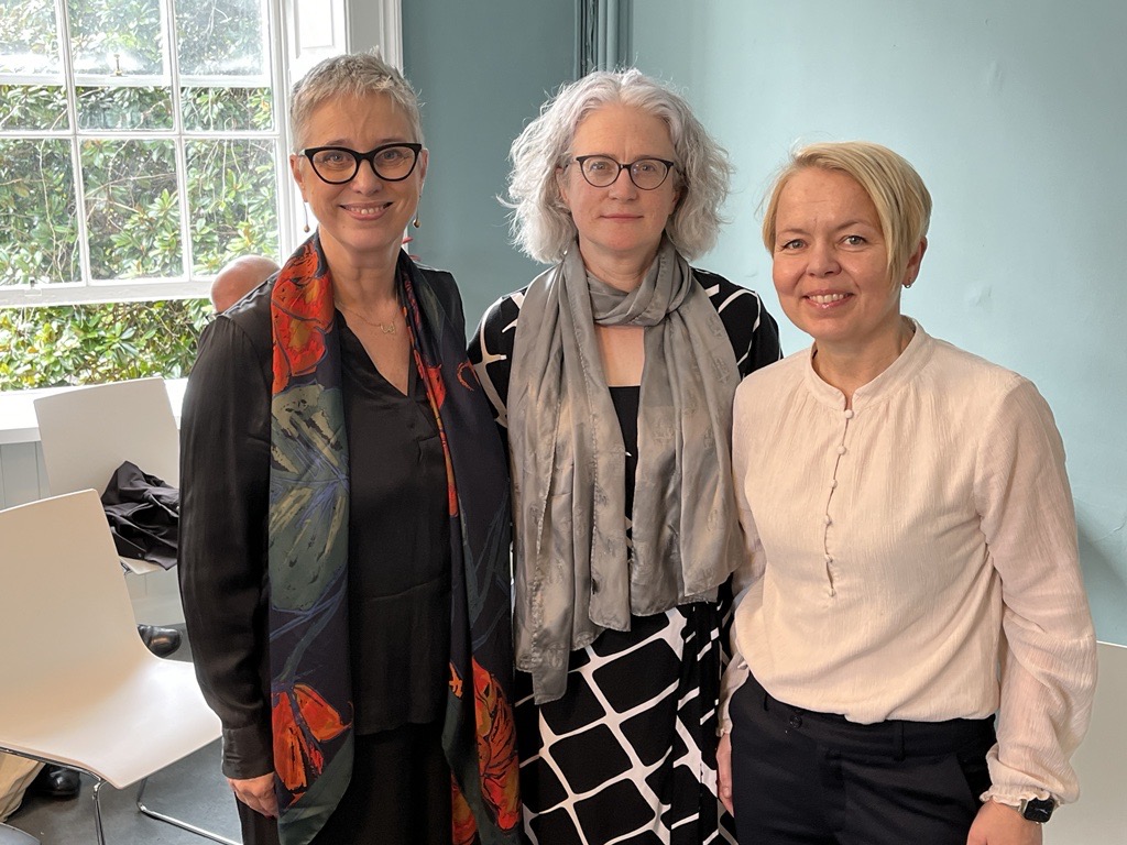 Delighted to have welcomed the @UiB delegation at @tcddublin . Our time together was marked by insightful discussions on Higher Education governance and the signing of an MoU. From introducing @TRiSSTCD to exploring humanities in the 21st Century, every interaction was enriching.