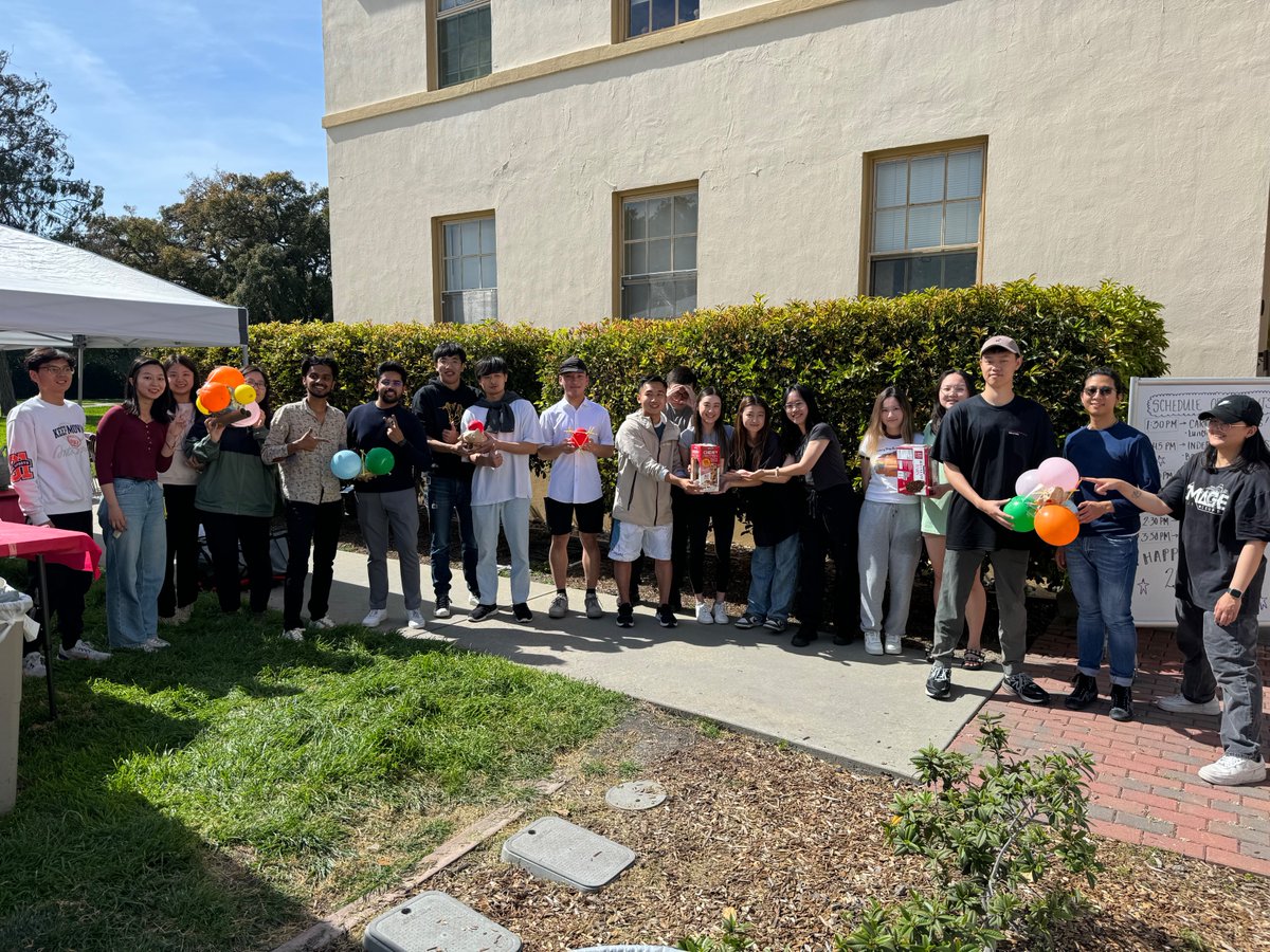 We had a great time at our mini carnival event at CMU-Silicon Valley campus yesterday! Students enjoyed a sunny afternoon of games (basketball, water balloon toss, musical chairs, egg drop &amp; more) and tasty food (korean bbq, homemade popcorn &amp; ice cream).