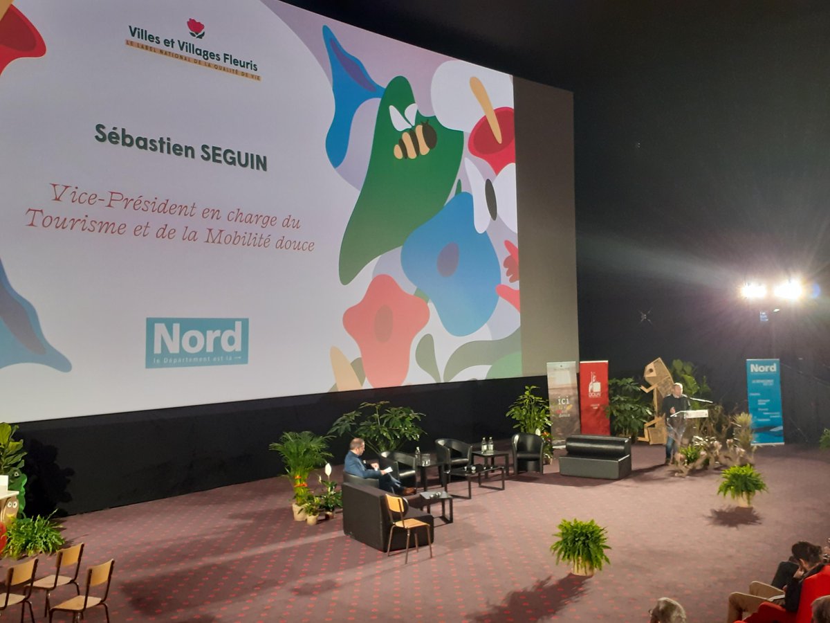 Plus de 400 collectivités se sont réunies en cette fin de semaine à #Douai, à l’occasion des Rencontres Nationales des Villes et Villages fleuris.🌷 @SebSeguin_, vice-président en charge du Tourisme et de la mobilité douce, représentait le Département du #Nord. Temps…