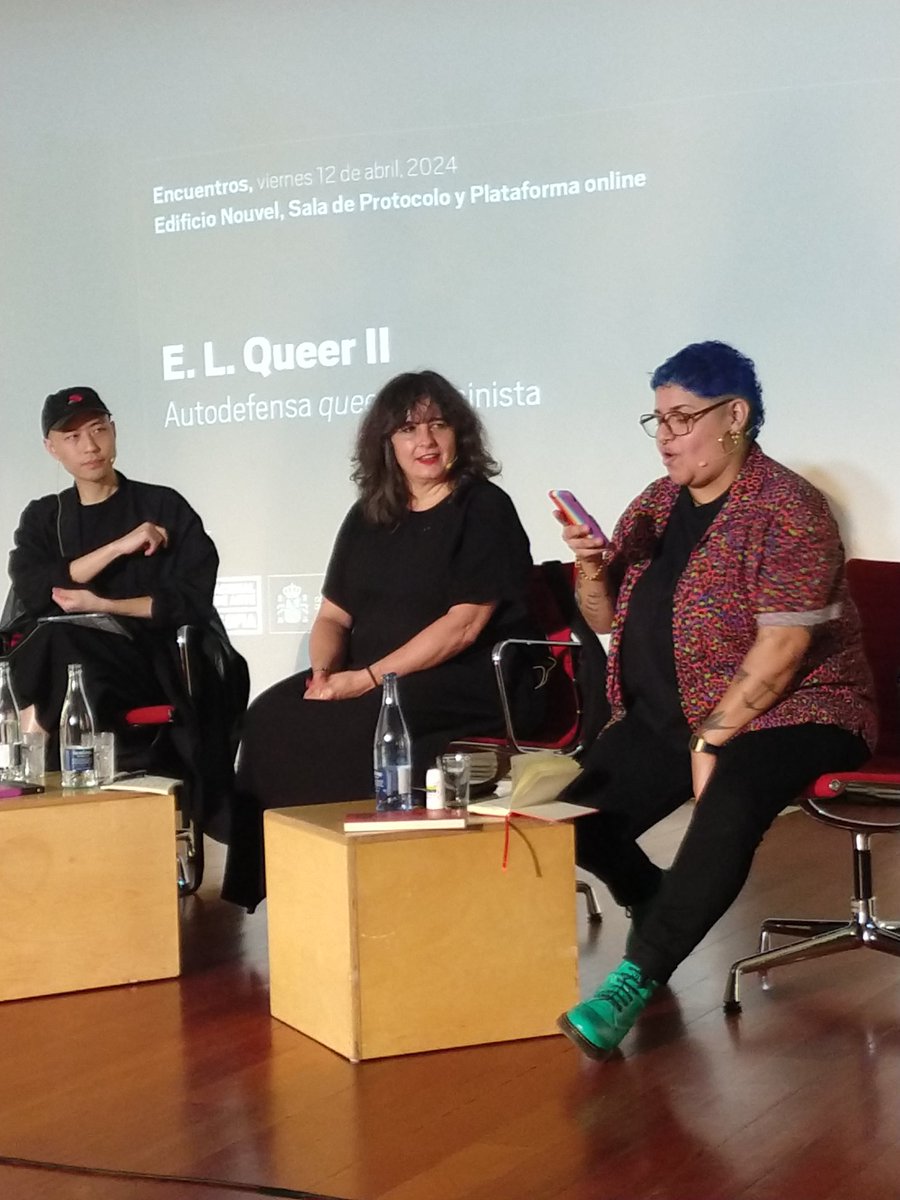pancartera's tweet photo. No hemos organizado comandos de autodefensa (de momento) pero estamos usando el humor como arma, como venganza y como alimento.
#ELQUEER organizado por @MaryReadLibre
@continta_mt y @museoreinasofia https://t.co/lK8tZtryEm