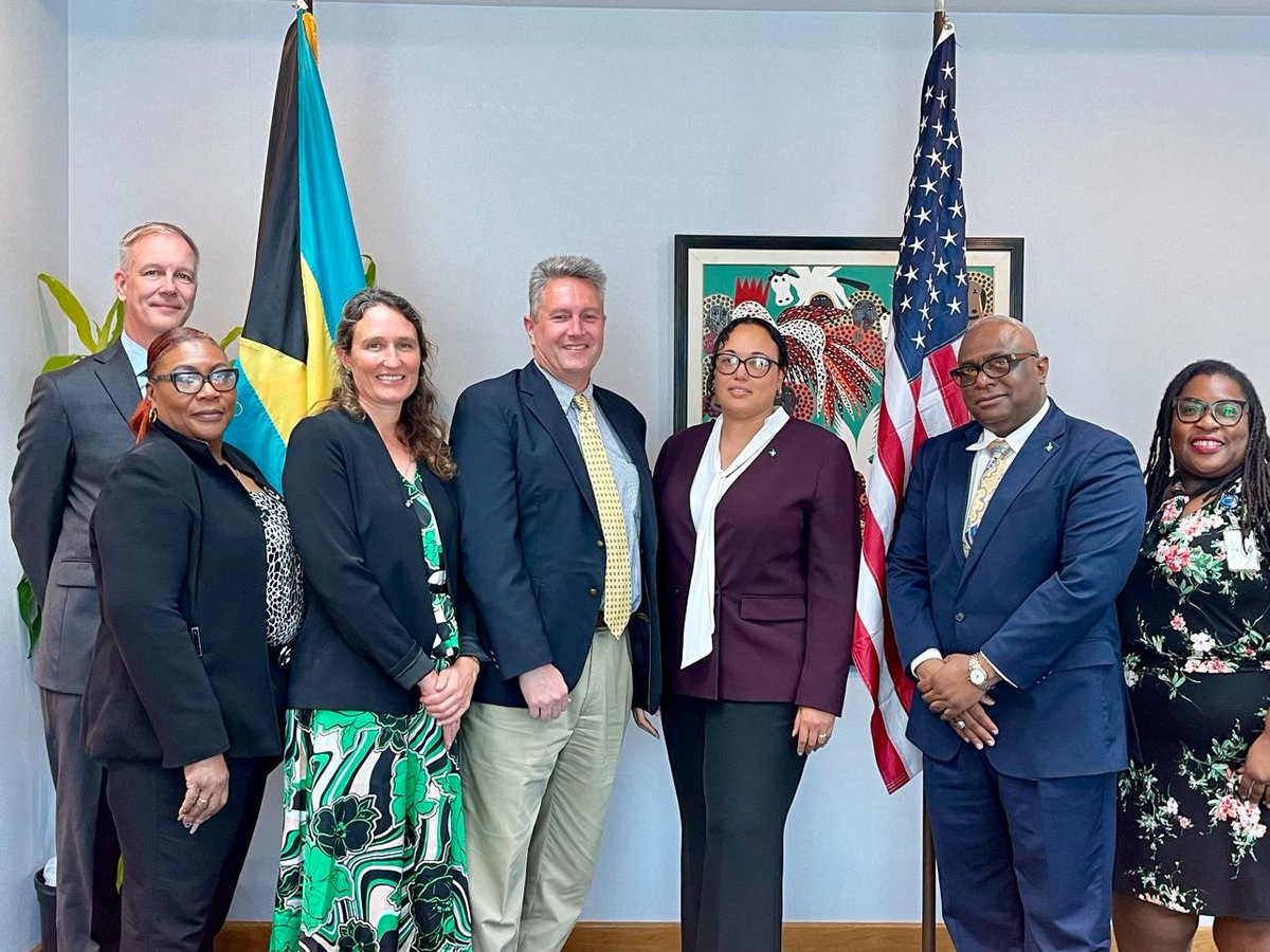 Director General Amb. Jerusa Ali was recently paid a visit by Senior Desk Officer for the U.S. State Department - OES American Overseas Citizen Services for Western Hemisphere Michael Mitchell.