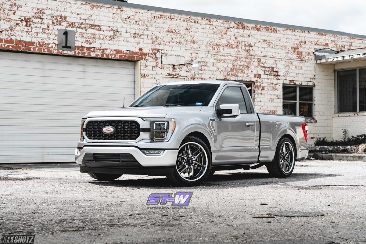 New 22inch Tec 6 from Billet Specialties on my truck 🙏 blessed to work along side with them on this project. Taking pre orders ! These won’t be available until mid June.