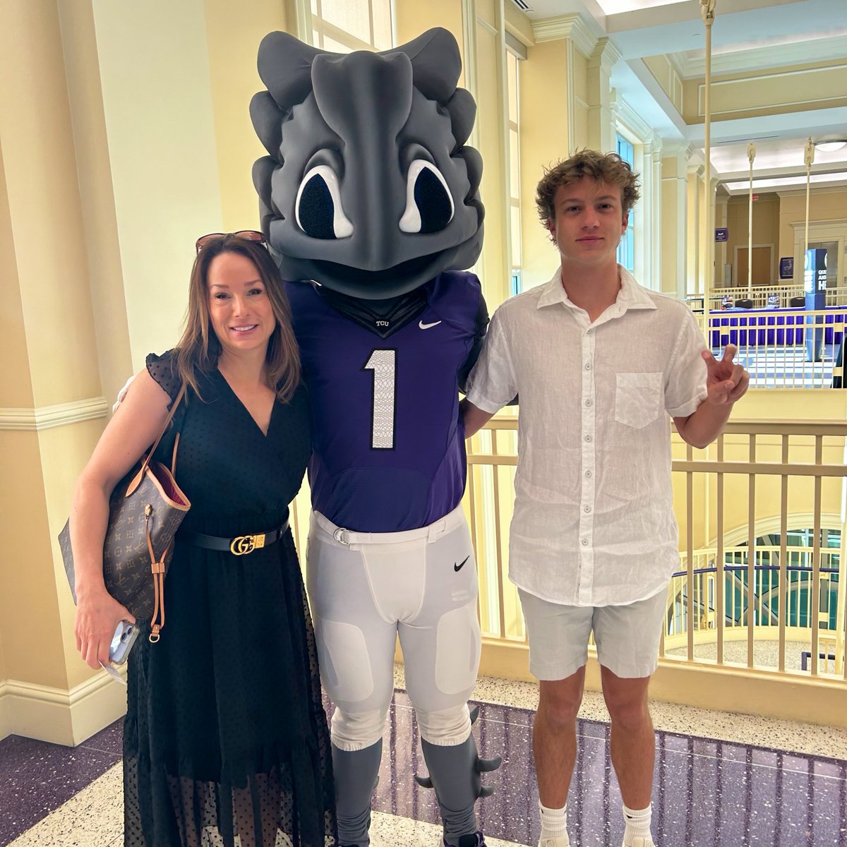 TCUAdmission's tweet photo. We’re hosting our last #ExperienceTCU of the year to welcome admitted Horned Frogs! 🐸 💜 🎉 Tag us in your photos at @TCU 📸 https://t.co/PbkWBuK4SS