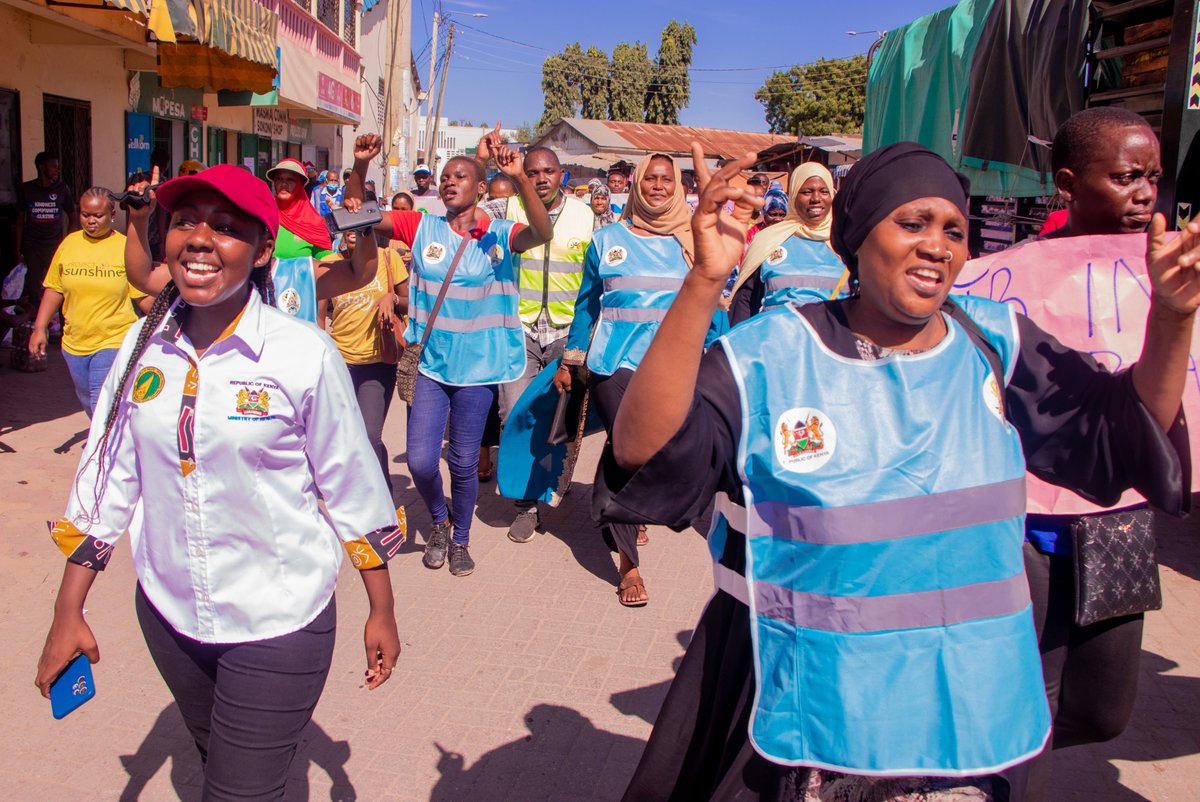 hope2shine's tweet photo. TB inatiba! Take a look at the highlights from the TB awareness campaign in Mombasa County during #WorldTBDay. #KomeshaTB https://t.co/mXaZHrqtza