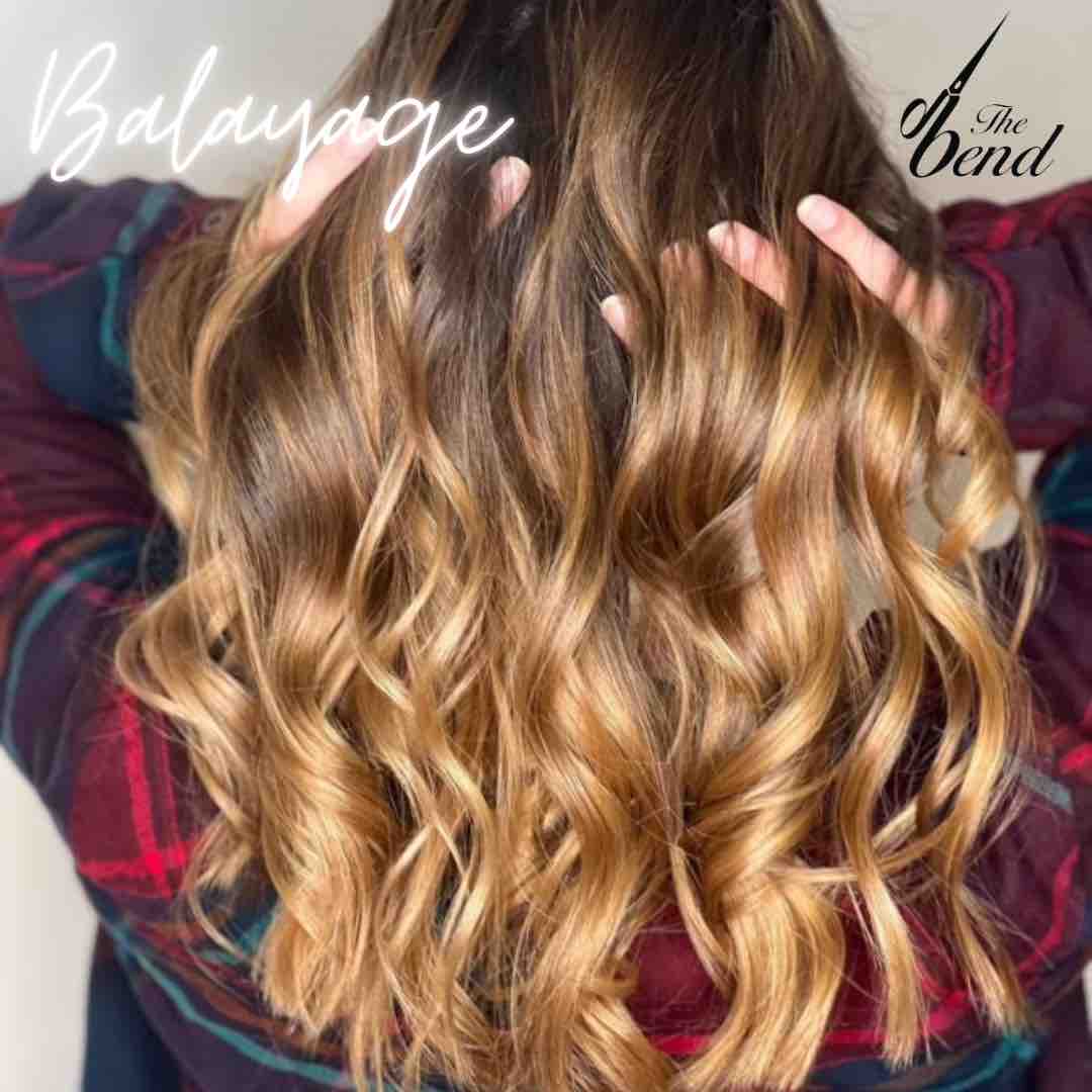 Lucy has openings today!!!✂️
Call 314.736.6900 📲
#balayage #stlouismo #stlhairstylist #cutandcolor #kevinmurphysalon #webstergrovesmo
