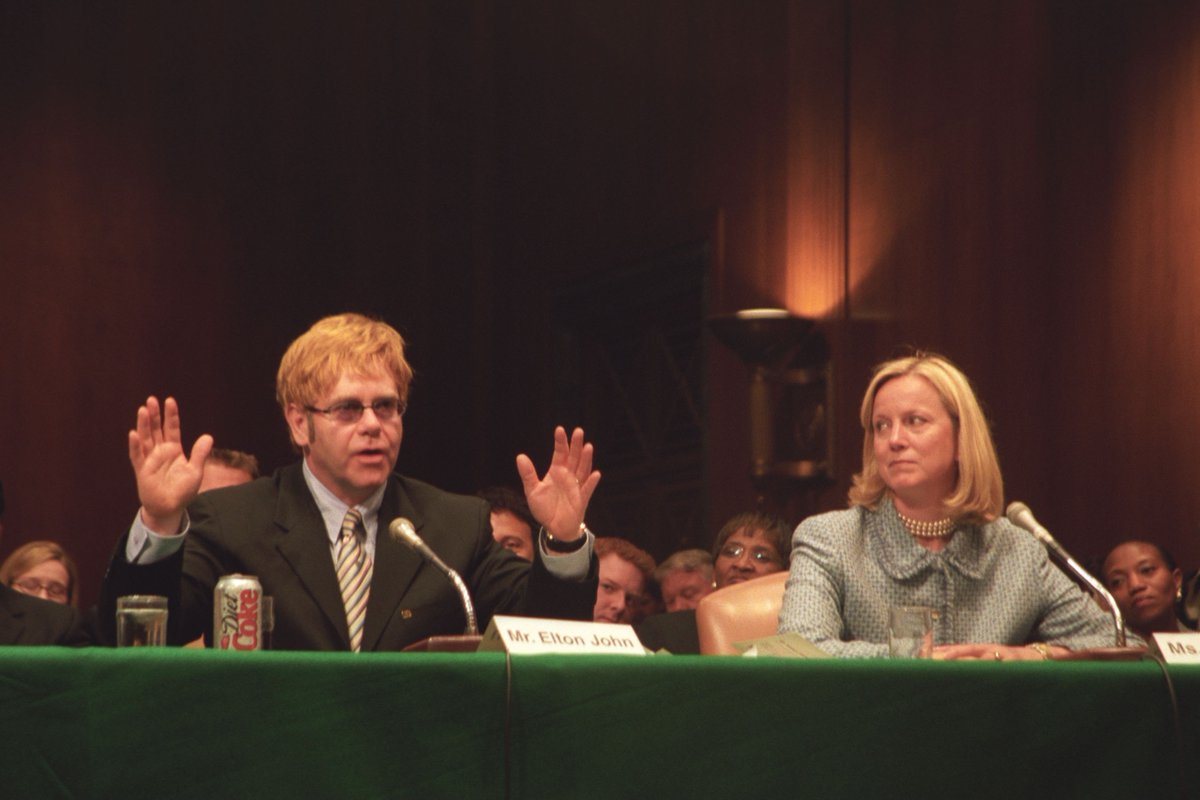 Throwback to this day, 22 years ago, when #EltonJohn testified before US congress pleading for more funds to fight the global AIDS epidemic. 📢Our message today remains the same: we must continue to prioritize saving lives. We cannot afford to backtrack on the progress made.