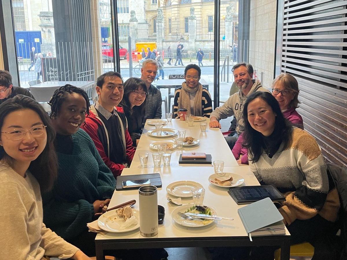 Last term, graduate students @UniofOxford (pictured)engaged with the GFI resources on #Justice in a group run by @OxfordPastorate @bethanswillis All resources are available on the GFI website: globalfacultyinitiative.net/matrix The podcast series is available: tinyurl.com/27xr8apz