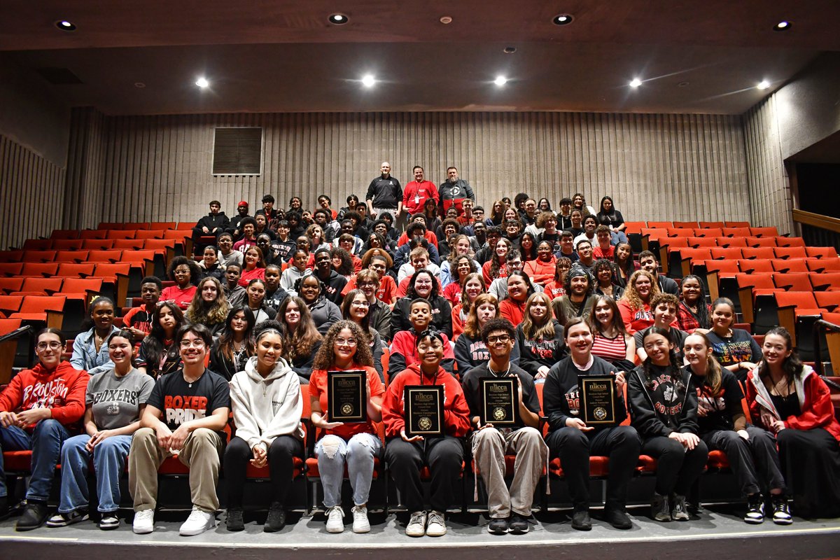 Congratulations to the BHS Music Department on an amazing competition season!  The Concert Choir, Chamber Singers and Wind Ensemble will be performing in the Gold Medal Showcase at the Groton Hill Music Center this Sunday, April 14.  Good Luck Boxers!