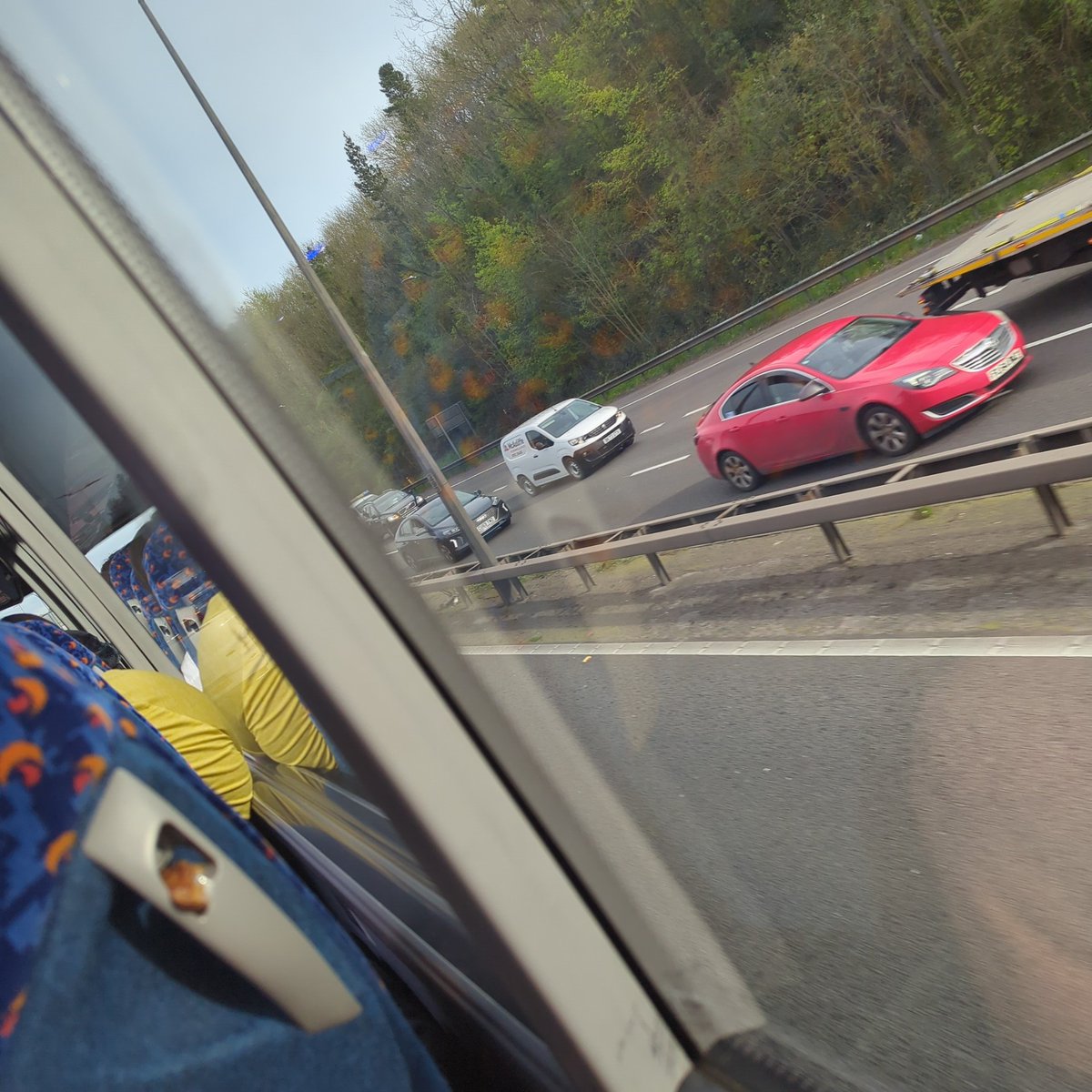 dim ddraig esu tweet media