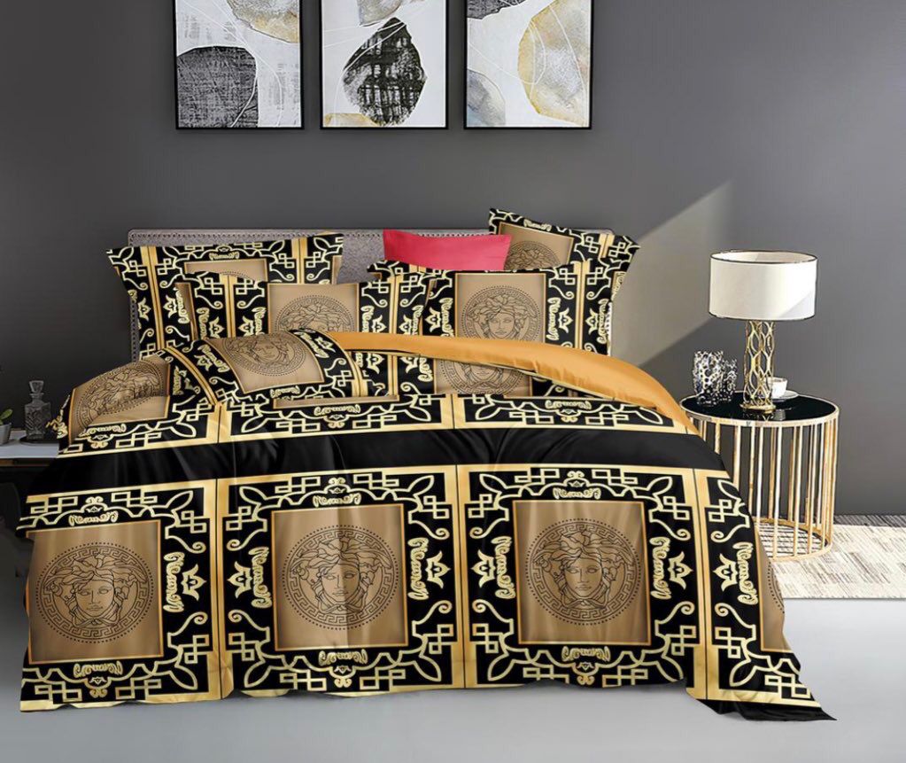 Get your Designers replica sheets Without breaking a sweat ✅ @Mafbeddings Bedsheet and 4 pillowcases 4/6: 10,500 6/6: 11,000 6/7: 12,000 7/7: 13,000 Lagos Nationwide delivery Please retweet