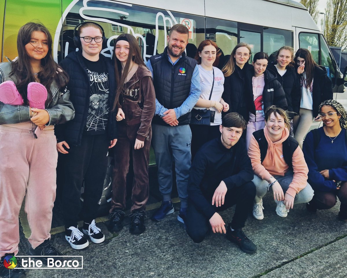 Hitting the road for a weekend residential in Fermanagh 🙌

#bosco #youthwork
