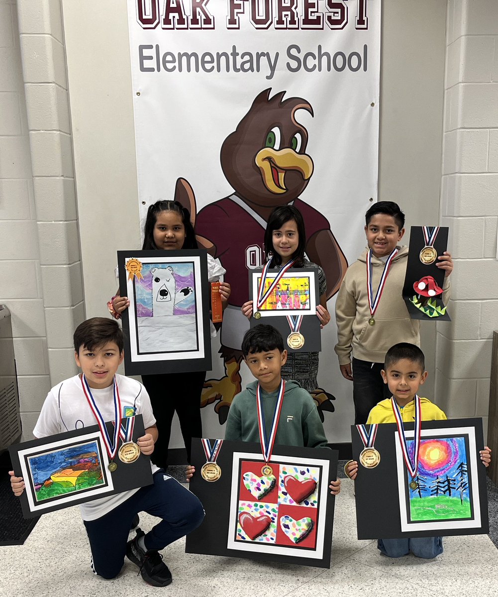 Congratulations to the @HumbleISD_OFE Texas Elementary Art Meet winners! These artists are extremely creative, just look at the work! Their awards include a Top of the Team award and 2 perfect scores. Very proud of them! @VisualArtHumble #falconART