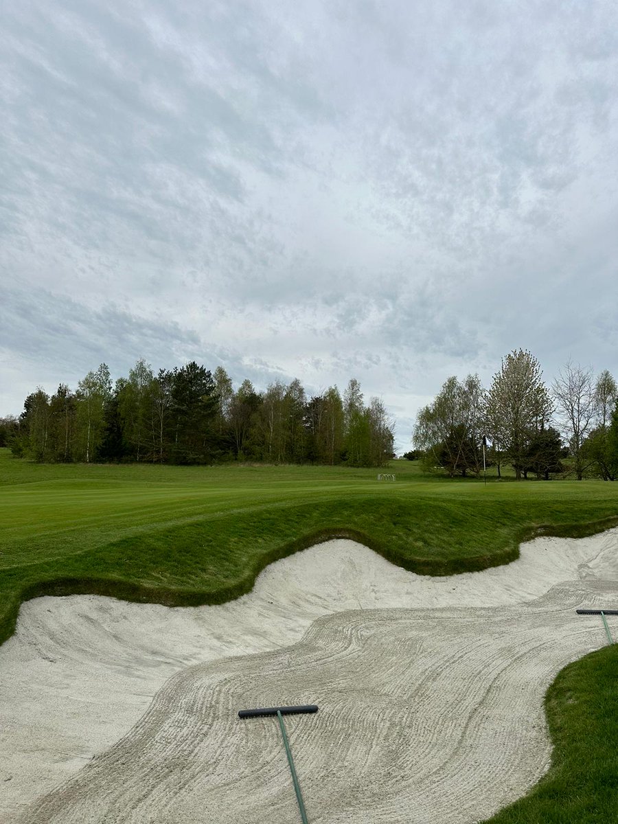 Aaron Bowen tweet media