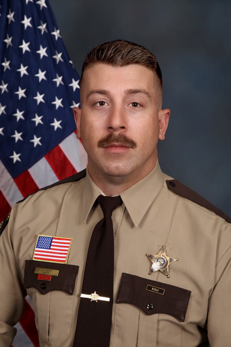 1/4 Yesterday, members of the Hennepin County Sheriff’s Office and hundreds of emergency responders stood in gratitude as Deputy Christopher Heihn was discharged from the hospital after being struck by gunfire Wednesday.