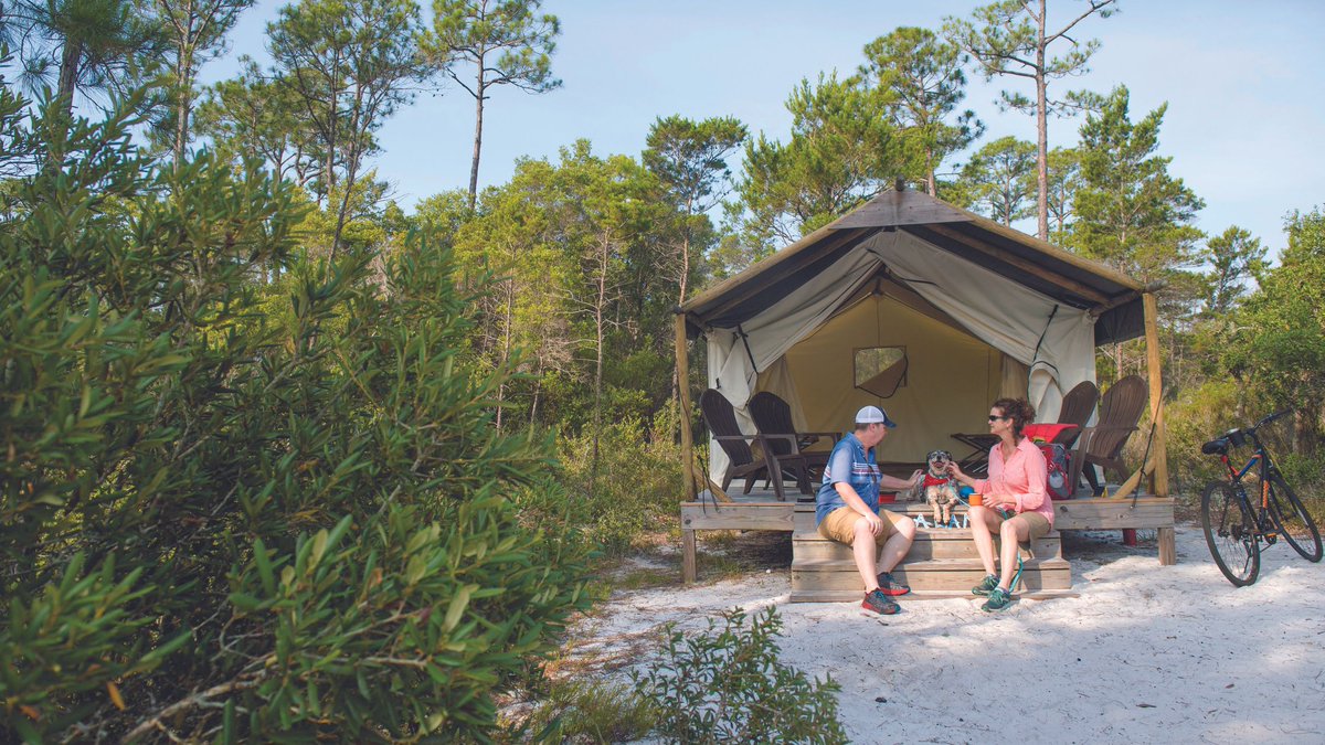 Are you looking for an adventurous way to experience Alabama? With over 48,000 acres available to explore, be sure to add glamping to your spring bucket list! bit.ly/4aQAvJf