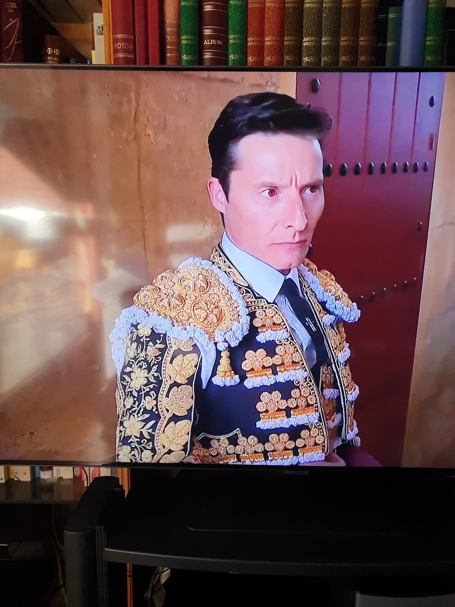 Siempre da gusto ver a un Torero bien vestido 😎