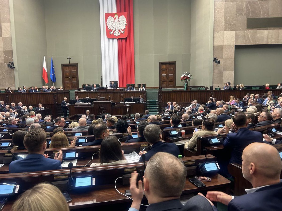 Dzisiaj w Sejm Rzeczypospolitej Polskiej wielki dzień! 🎉 Wszystkie 4 projekty ustaw w sprawie liberalizacji aborcji zostały przegłosowane i skierowane do dalszych prac w komisji. 👏 Powołaliśmy też Komisję Nadzwyczajną, która będzie pracować nad wszystkimi projektami. W komisji…